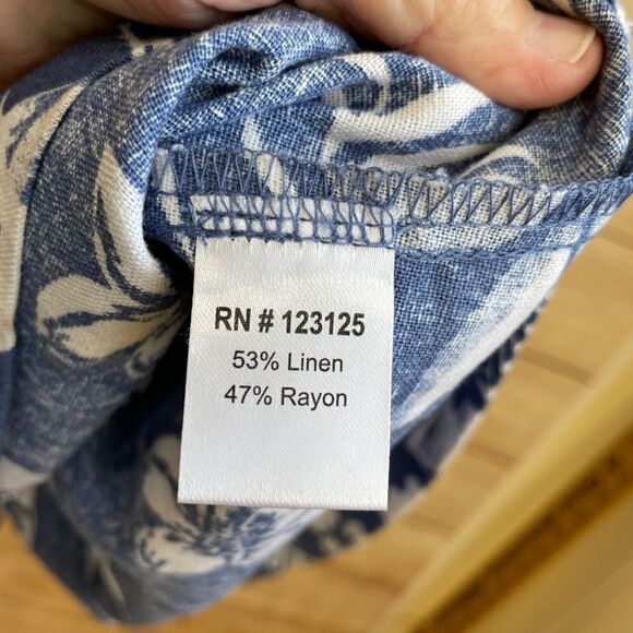 CHADWICKS LINEN BLEND MAXI DRESS IN BLUE AND WHITE FLORAL - Picture 7 of 7
